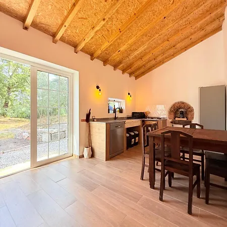 Quercus Lounge Дом отдыха Ансьян